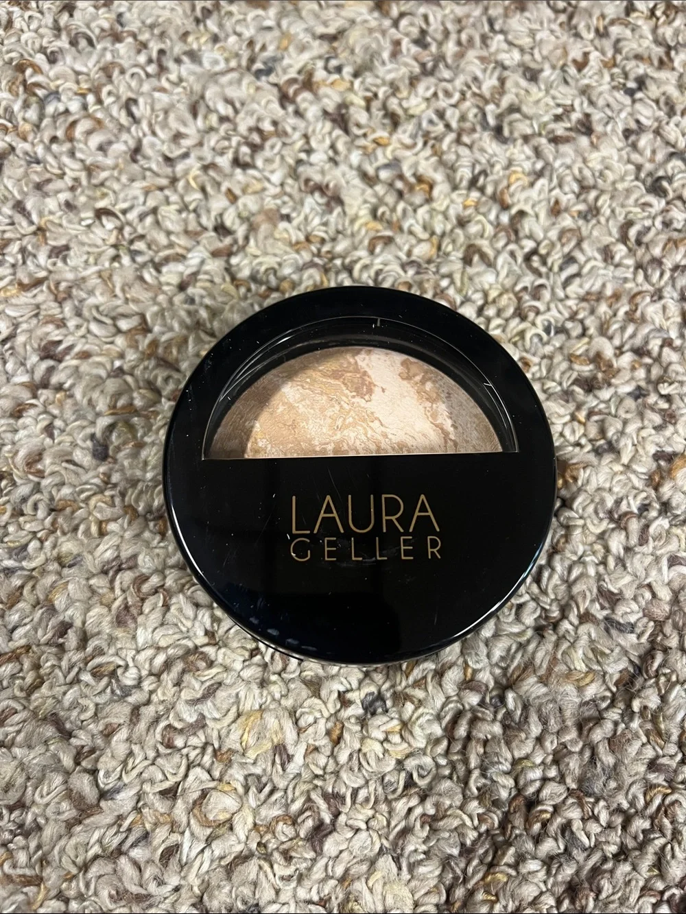 Laura Geller Color Correcting Baked Foundation - Light